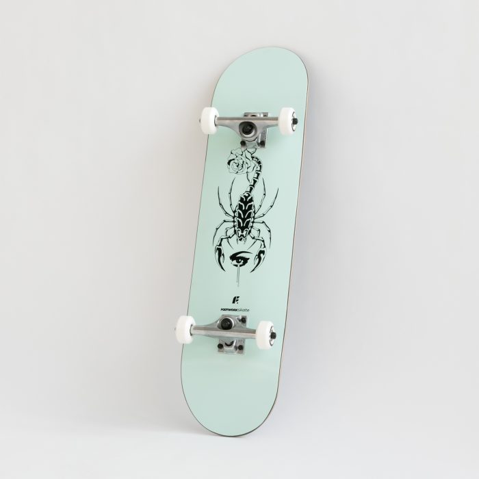Скейт-комплит Footwork SCORPION Размер 8 x 31.5 ss22