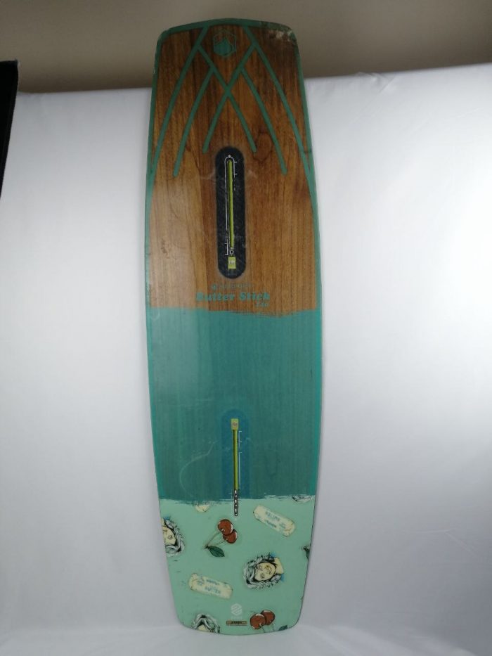Вейкборд Liquid force Butterstick 140 ss18 USED Вейкборд Liquid force Butterstick 140 ss18 USED