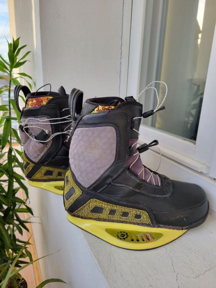 Крепления для вейкборда Slingshot RAD + boots blk/yellow USED=v.good (27cm)