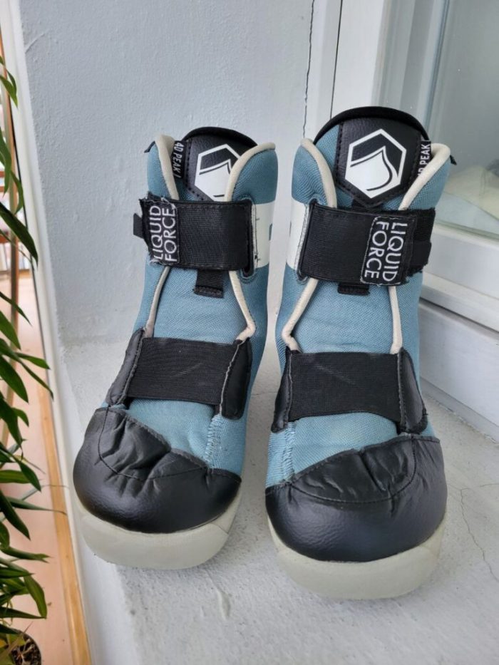 Крепления Liquid Force Peak 4D+boots blue US (9-10) USED