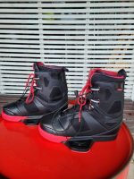 Крепления для вейкборда Hyperlite Riot blk/red USED=good (28cм)