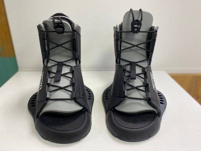 Крепления для вейкборда Liquid Force Wake Park Binding Lace ss23 Крепления для вейкборда Liquid Force Wake Park Binding Lace ss23