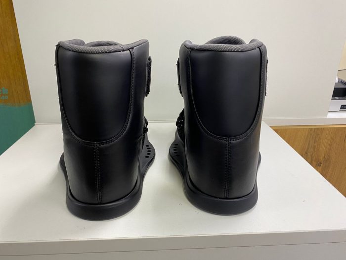 Крепления для вейкборда Liquid Force Wake Park Binding Velcro ss23