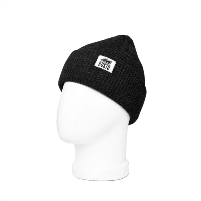 Шапка KUSTO One этикетка
