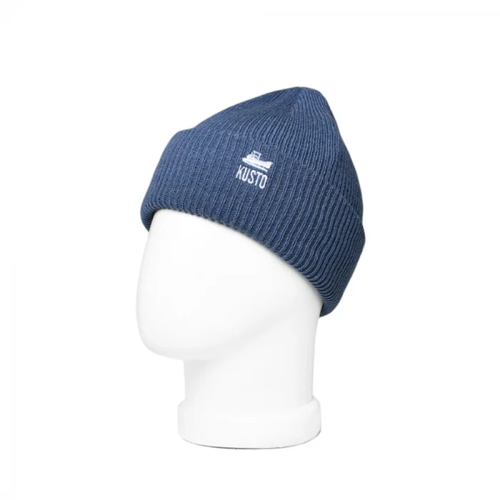 Шапка KUSTO One вышивка