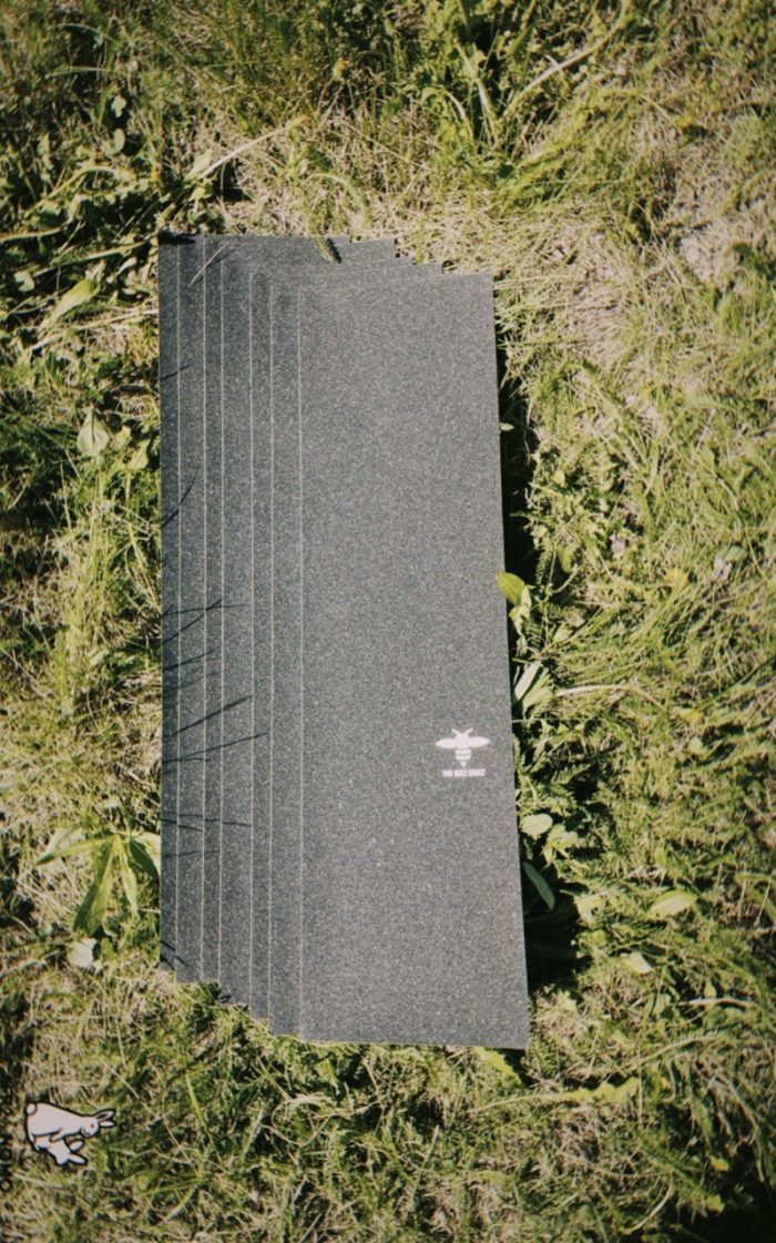 Наждак для скейтборда The Beez Kneez