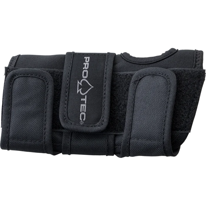 Комплект скейтбордической защиты PRO-TEC Street Adult Комплект скейтбордической защиты PRO-TEC Street Adult