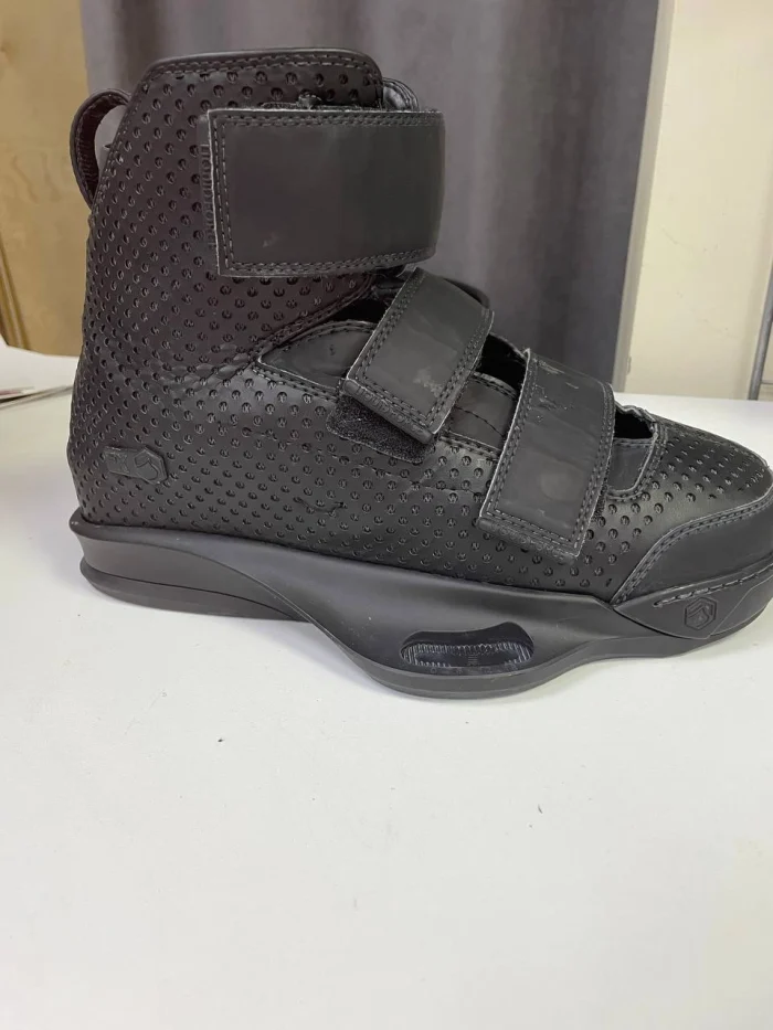 Крепления для вейкборда Liquid Force HOOK 10-11 (used)