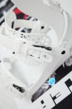 TERROR CREW Wht 22-23 крепления